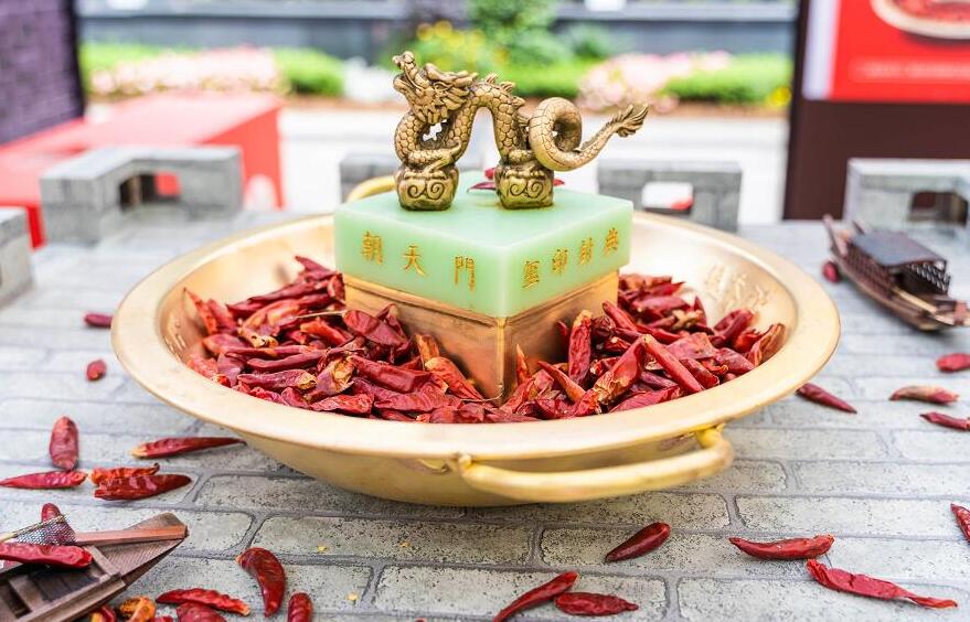和田開火鍋加盟店怎么經(jīng)營(yíng)，前景好嗎？