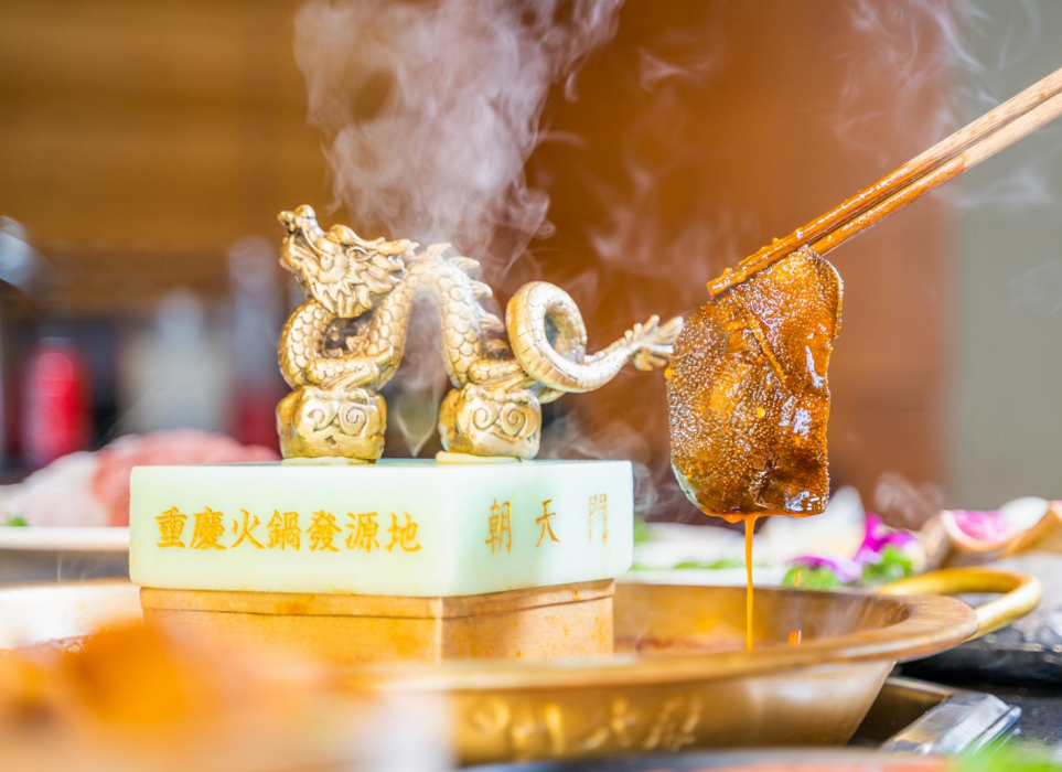 玉林開火鍋加盟店，生意不景氣怎么辦？